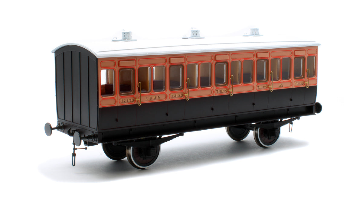 7P-020-150L Stroudley 4 Wheel LSWR suburban oil lit All 3rd No 352 - Light Bar Fitted