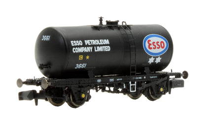 Pre-Owned N35T-301 3x Esso Class B Tanker Wagons Original Suspension