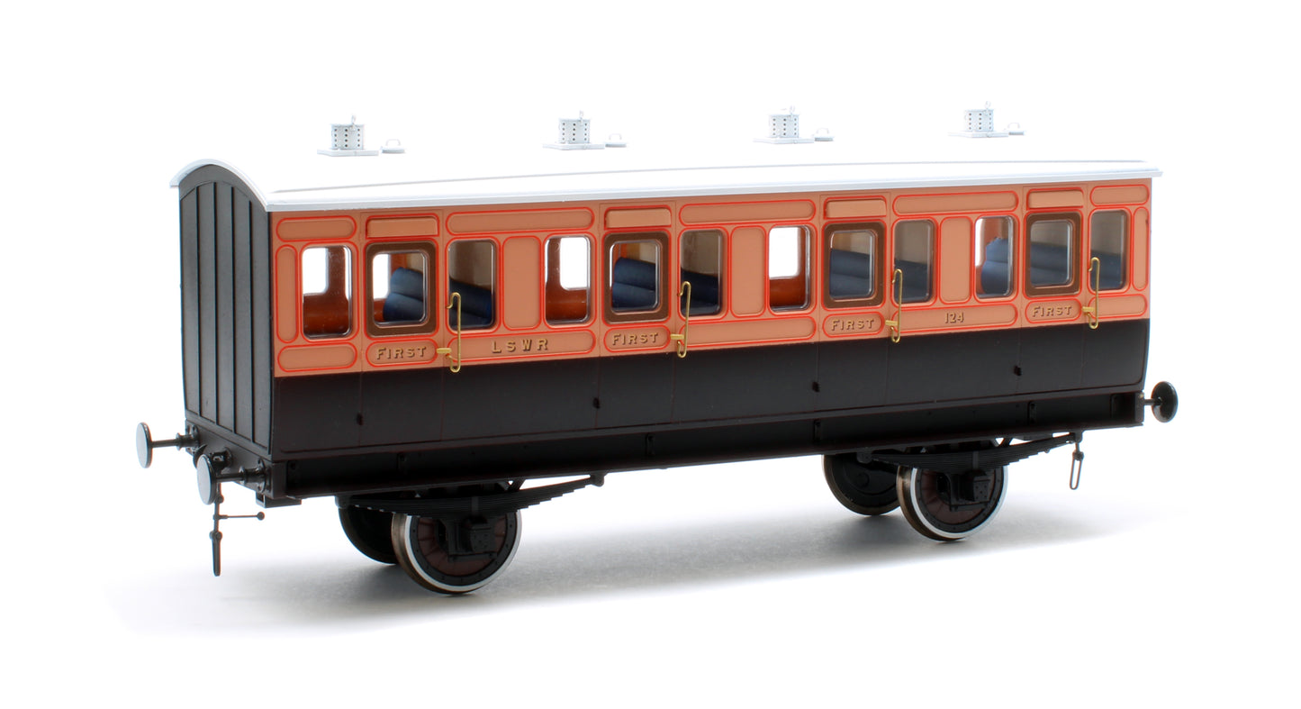 7P-020-450D Stroudley 4 Wheel LSWR suburban oil lit All first No 124 - DCC & Light Bar Fitted