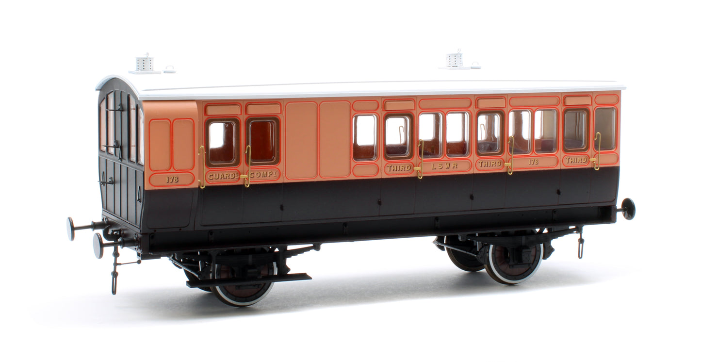 7P-020-050D Stroudley 4 Wheel LSWR suburban oil lit brake 3rd No 178 - DCC & Light Bar Fitted