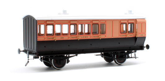 7P-020-051D Stroudley 4 Wheel LSWR suburban oil lit brake 3rd No 179 - DCC & Light Bar Fitted