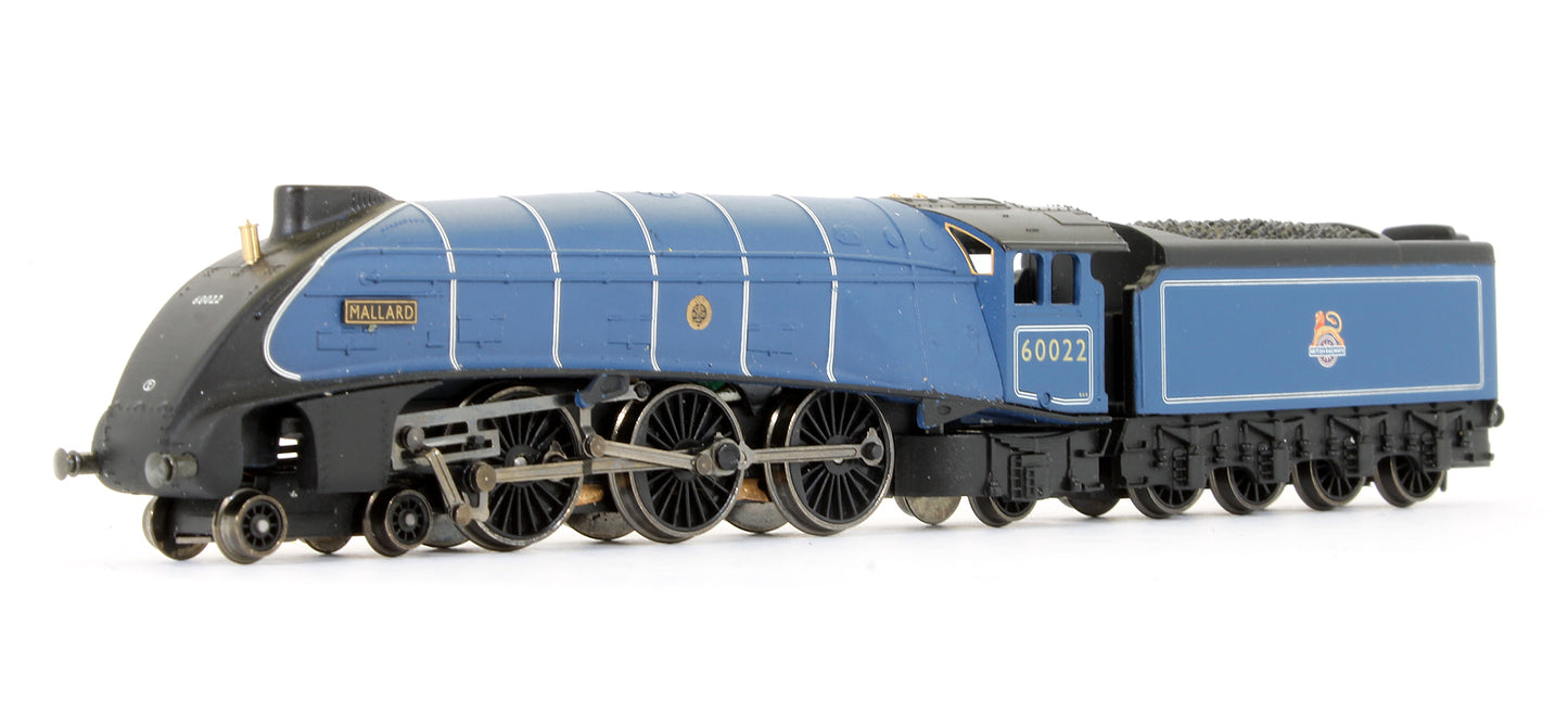 Pre-Owned 372-351 A4 'Mallard' Express Blue 60022 Steam Locomotive