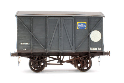 Pre-Owned Kit Built BR 12T Banana Van No.W104583 - Weathered