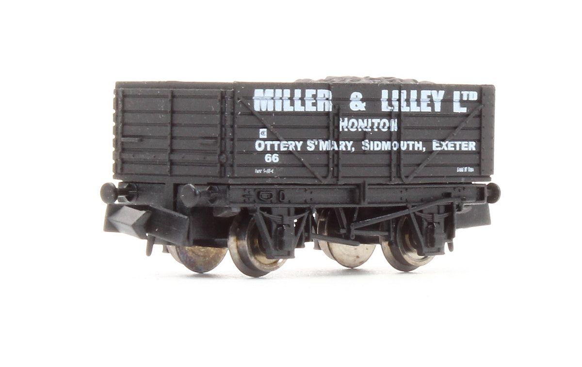 Pre-Owned 7 Plank Wagon 'Miller & Lilley' No.66