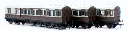 978029 48' LBSCR ‘Evolution’ Bogie Coach Non-Corridor Carriage No.501, No.751 & No.530 3-Pack