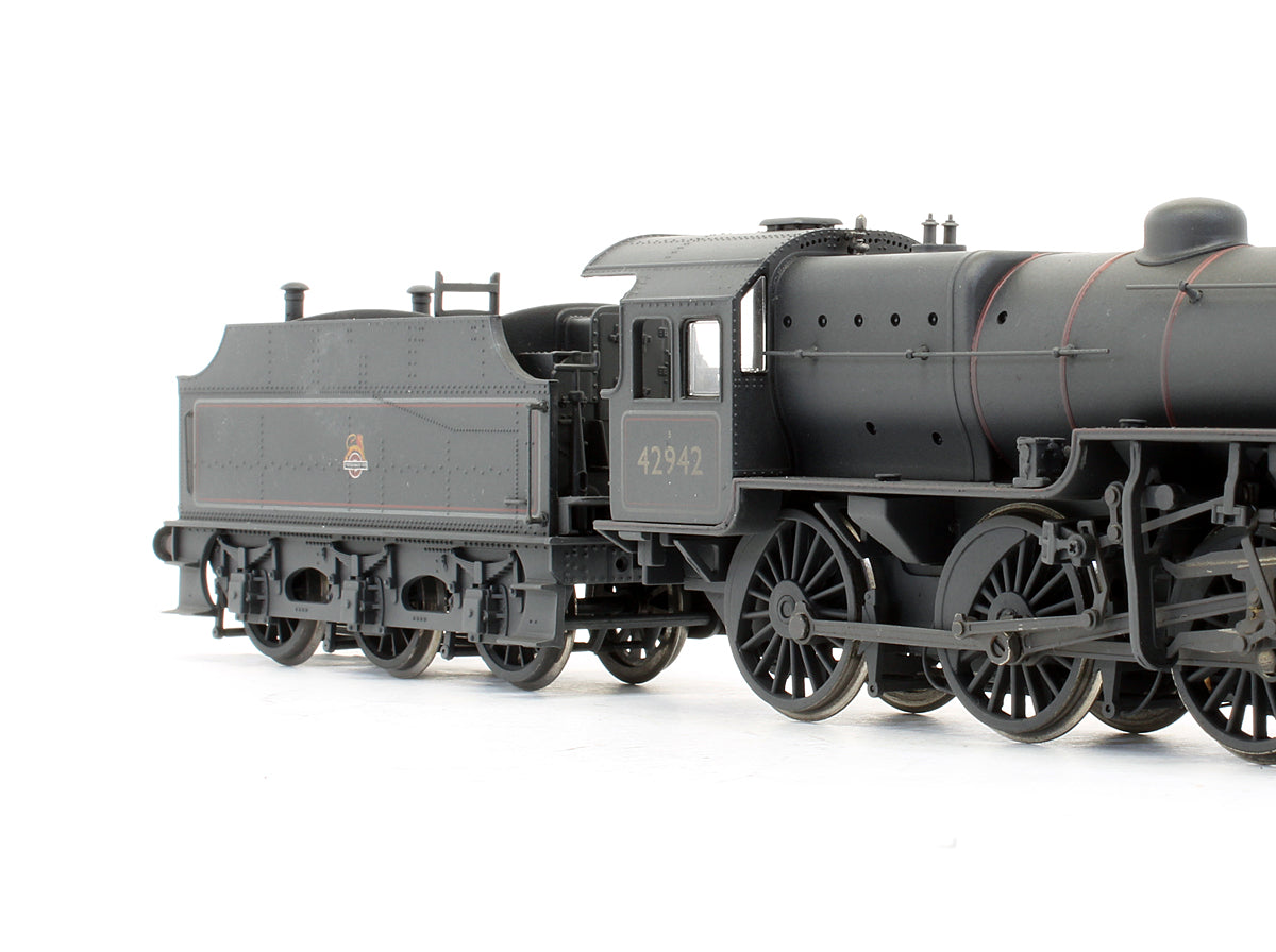 Pre-Owned 2-6-0 Crab 42942 BR Lined Black Early Emblem Steam Locomotive - Weathered