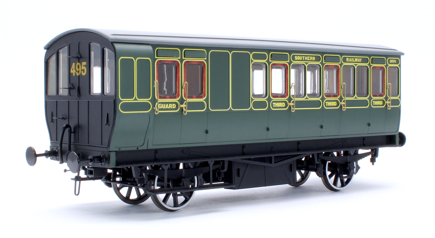 Stroudley 4 Wheel Electrically Lit Brake 3rd Southern Lined Green 3674 - DCC & Light Bar Fitted