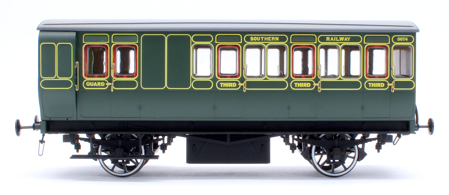 Stroudley 4 Wheel Electrically Lit Brake 3rd Southern Lined Green 3674