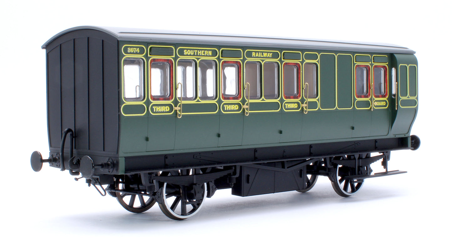 Stroudley 4 Wheel Electrically Lit Brake 3rd Southern Lined Green 3674 - Light Bar Fitted