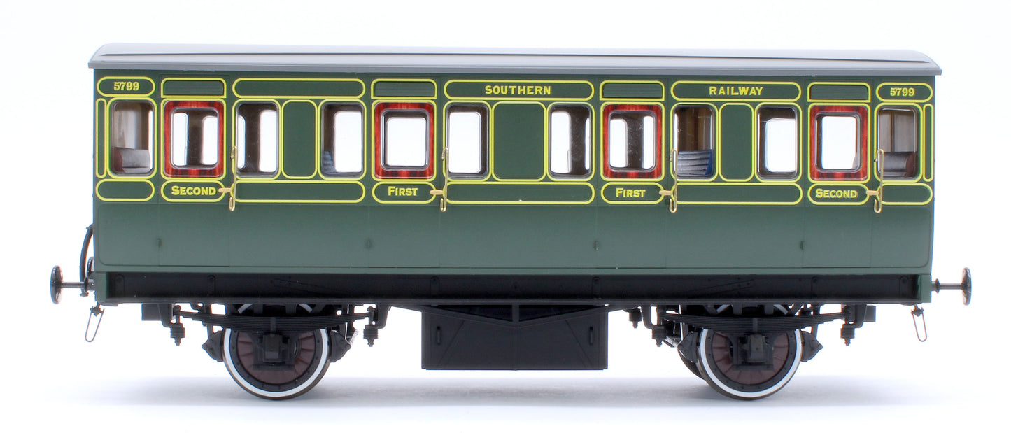 Stroudley 4 Wheel Electrically Lit Composite Southern Lined Green 5799 - Light Bar Fitted