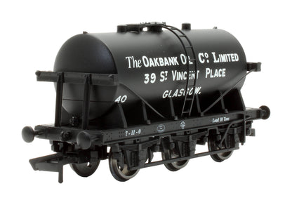 Pre-Owned R6568 6 Wheel Tanker 'Oakbank Oil Co Ltd'
