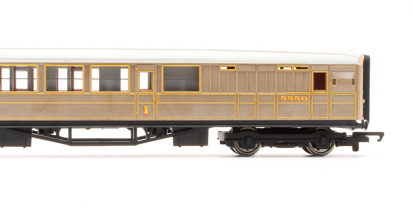R4063B Pre-Owned LNER Brake Coach ''5550'