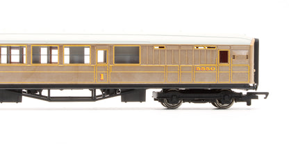 R4063B Pre-Owned LNER Brake Coach ''5550'