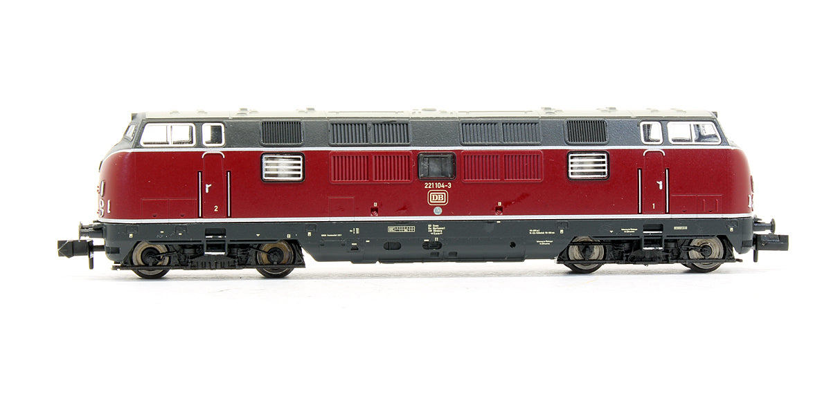 Pre-Owned DB BR 221 104-3 Diesel Locomotive