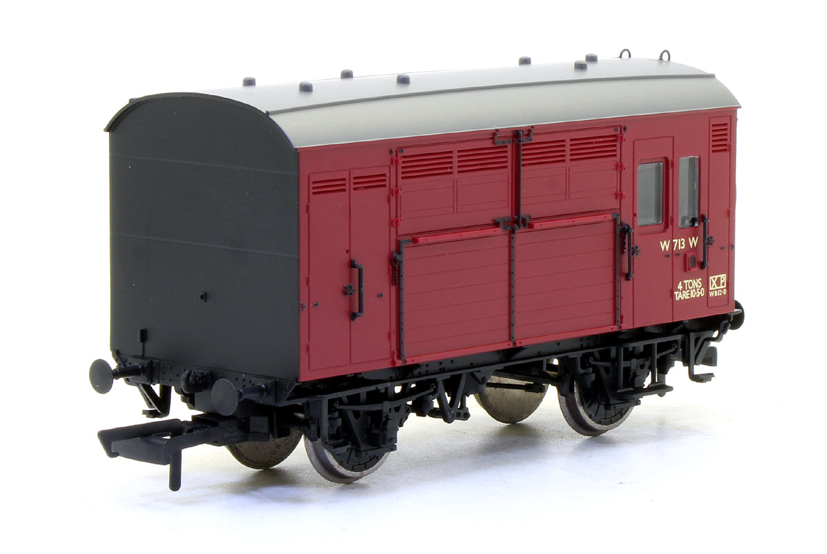 Pre-Owned BR Horse Box W713W