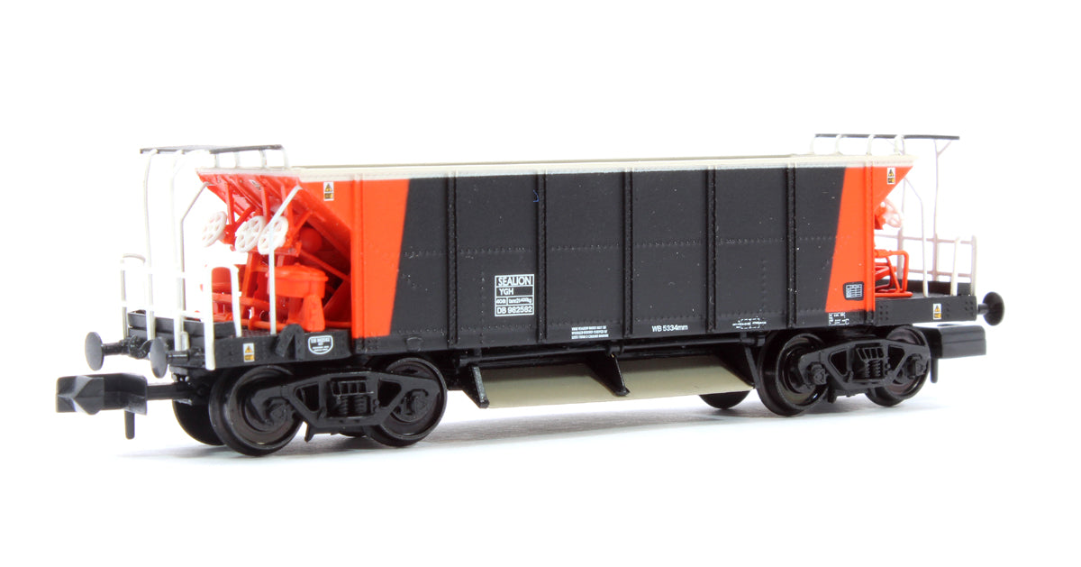 BR YGH 'Sealion' Bogie Hopper Wagon LoadHaul Black & Orange No. DB982582