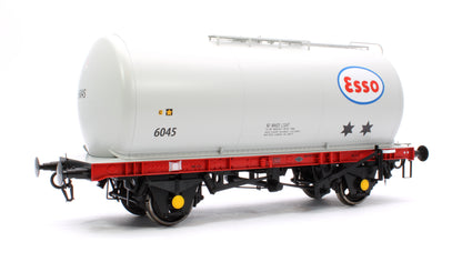 TTA 45T Tanker Esso Grey/Red Chassis 6102