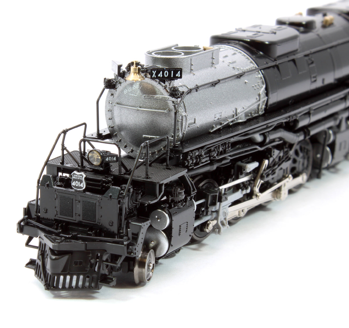 Kato 126 4014 Union Pacific Big Boy 4014 Steam Locomotive Rails Of kato-126-4014-union-pacific-big-boy-4014-steam-locomotive-rails-of