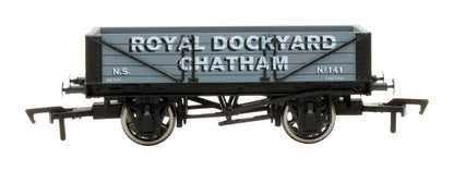 Pre-Owned 5T 5 Plank Wagon Royal Dockyard Chatham 'No. 141'