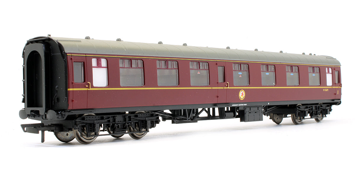 Pre-Owned BR Maroon MK1 Corridor Composite Coach M15679 (With Lights)