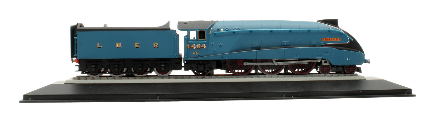 Pre-Owned ST97504 LNER Garter Blue 4-6-2 A4 Class 4464 'Bittern' Steam Locomotive - Static Diecast Model
