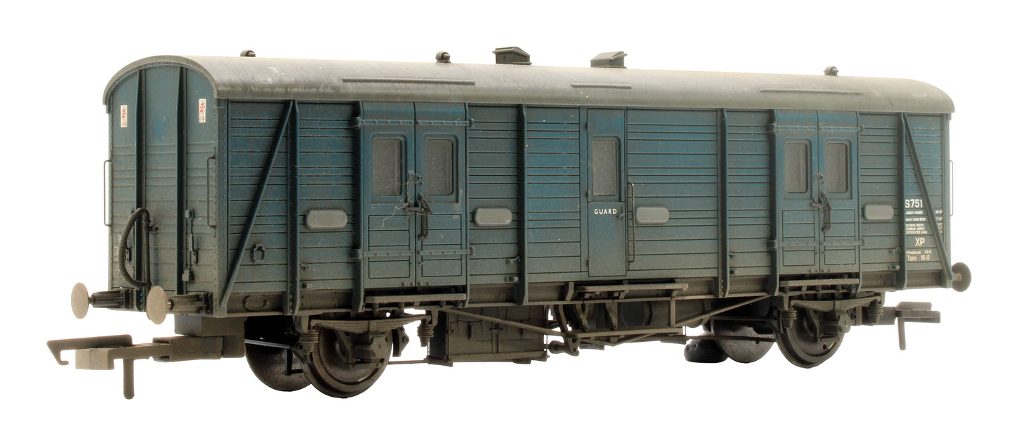 Pre-Owned BR Maunsell Passenger Brake Van C 'S751' (Custom Weathered)