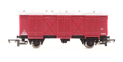 Pre-Owned W4305X Passenger Fruit Van 'W2910'