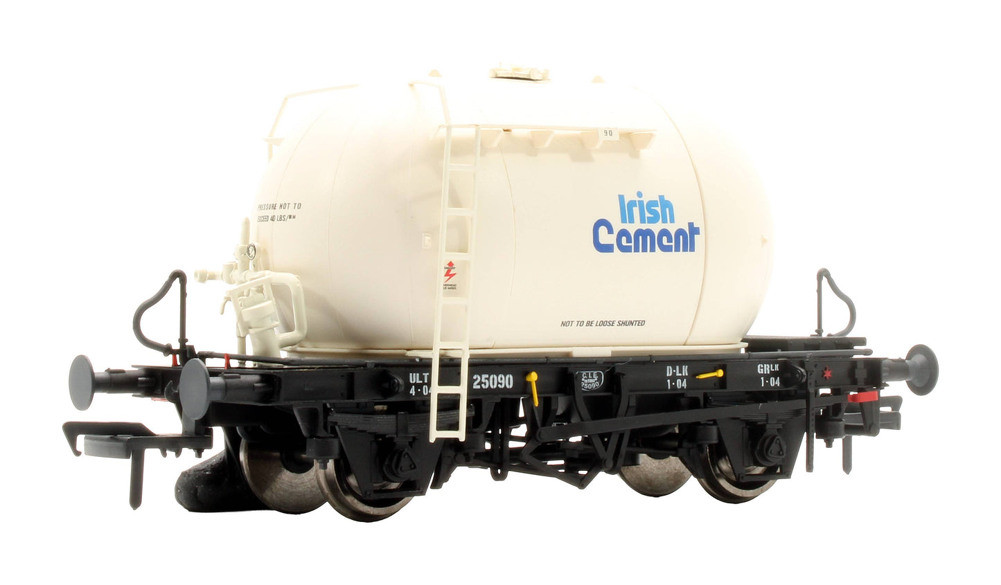 Pre-Owned IRM1017 CIE Bulk Cement Wagon - Ivory/Black - Set H