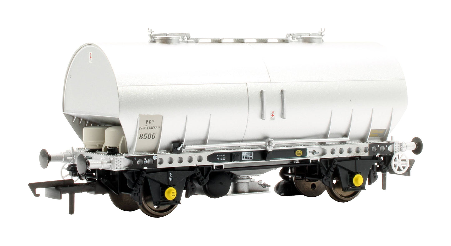 Pre-Owned Set Of 3 APCM Cemflo / PCV Bulk Cement wagon Tops APCM 8052/8056/8517