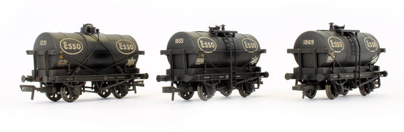 Pre-Owned Set Of 3 'Esso' Black 14 Ton Tank Wagons (Weathered)