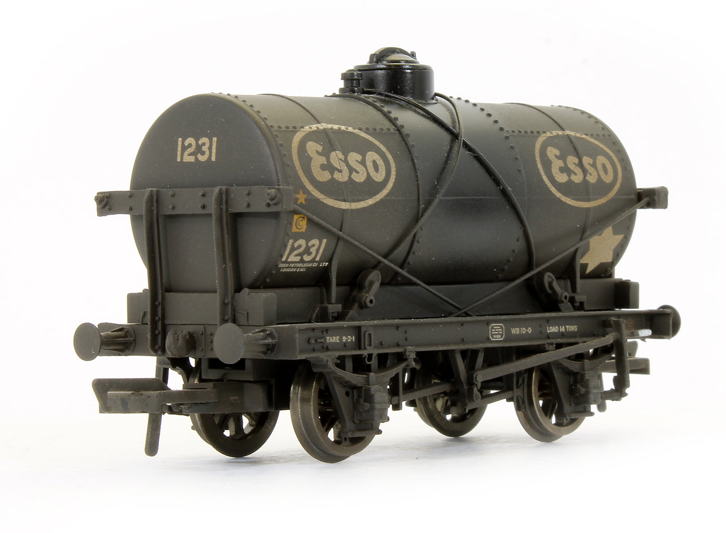 37-666B Pre-Owned Set Of 3 'Esso' Black 14 Ton Tank Wagons (Weathered)