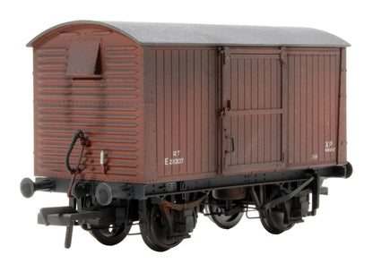 Pre-Owned 38-380A 12T Ventilated Van BR Bauxite - Early 'E211307' - Custom Weathered