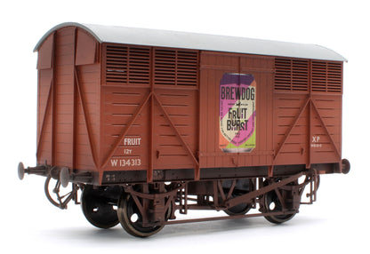 7F-067-006W GW BR Western Fruit Van Brewdog Fruit Burst - Weathered