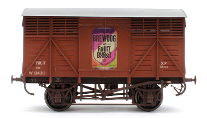 7F-067-006W GW BR Western Fruit Van Brewdog Fruit Burst - Weathered