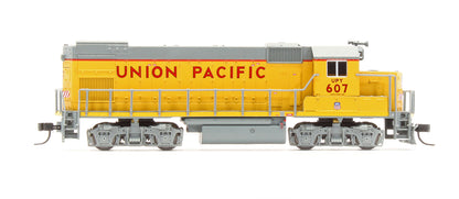 Pre-Owned GP15-1 Diesel Locomotive Union Pacific - Road #607