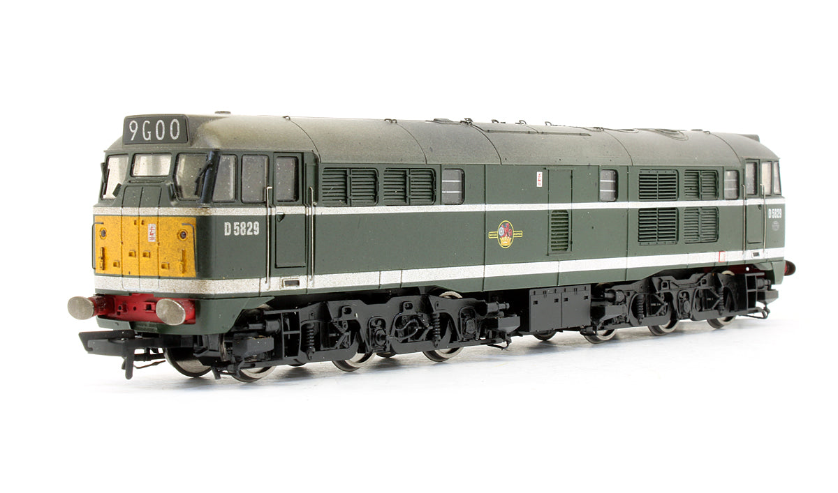 Pre-Owned Class 31 'D5829' BR Green Diesel Locomotive - Custom Weathered