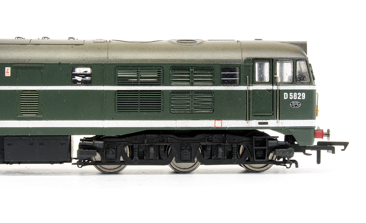 Pre-Owned Class 31 'D5829' BR Green Diesel Locomotive - Custom Weathered