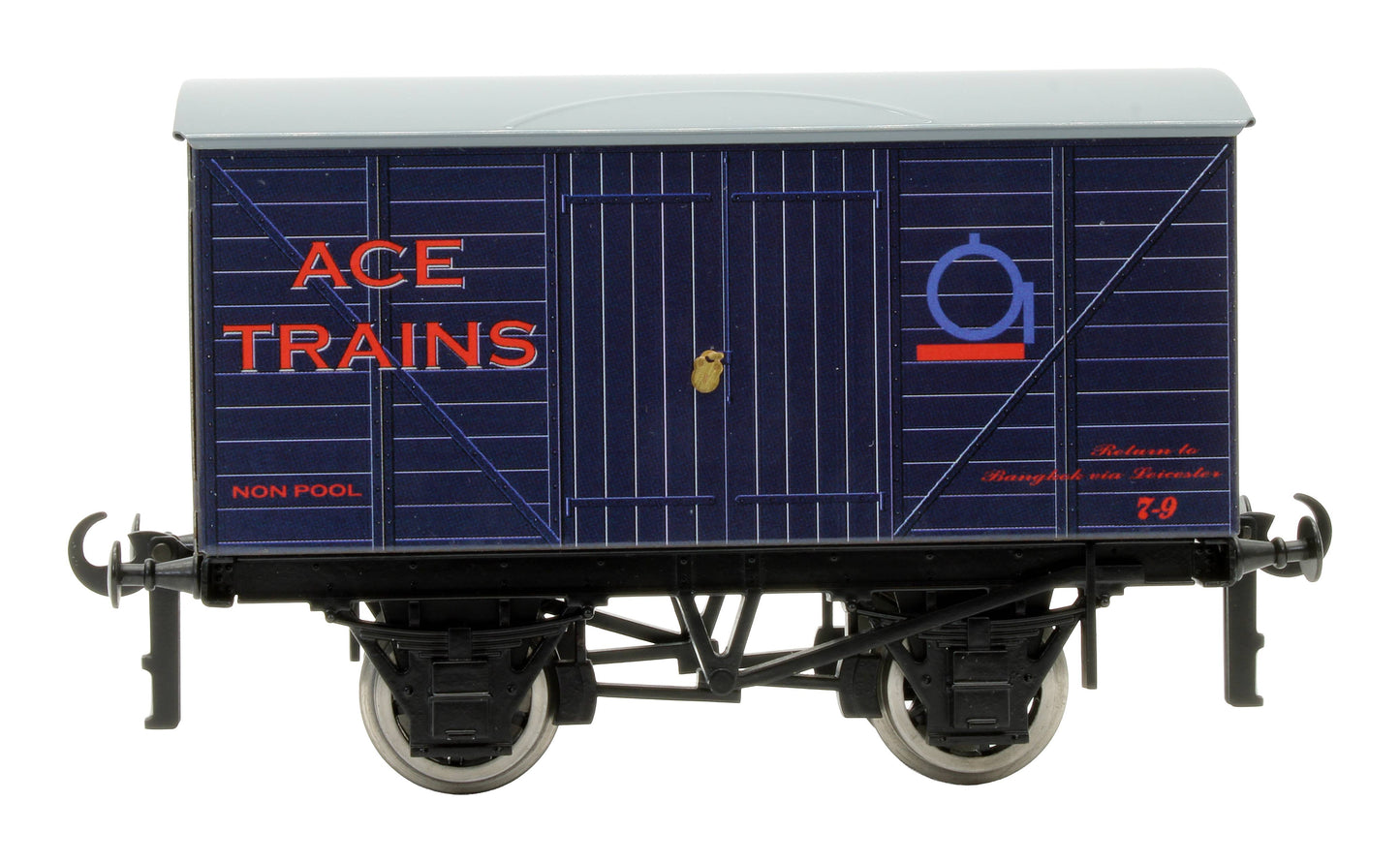 Pre-Owned Mixed Set of 3x Van Set