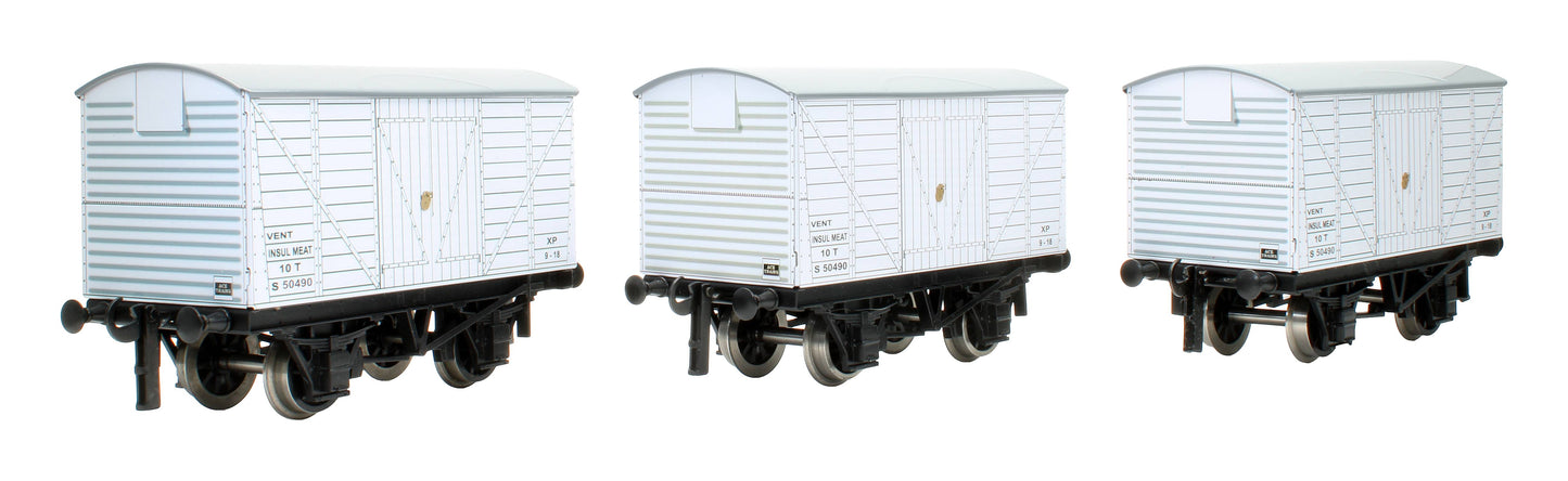 Pre-Owned Set 5 of 3x Van Set