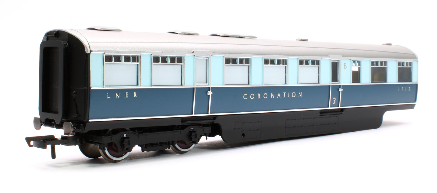 Coronation Brake Third & Kitchen Third Articulated LNER Coach Pack