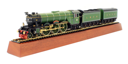 Pre-Owned Alan Pegler USA Tour 'Flying Scotsman' LNER Green Class A3 Twin Tendered 4-6-2 Locomotive No.4472 (Gold Plated)