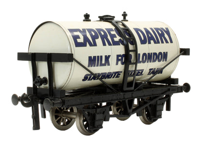 Pre-Owned Set 8 of 3x Mixed Tankers