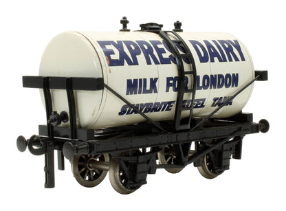 Pre-Owned Set 8 of 3x Mixed Tankers