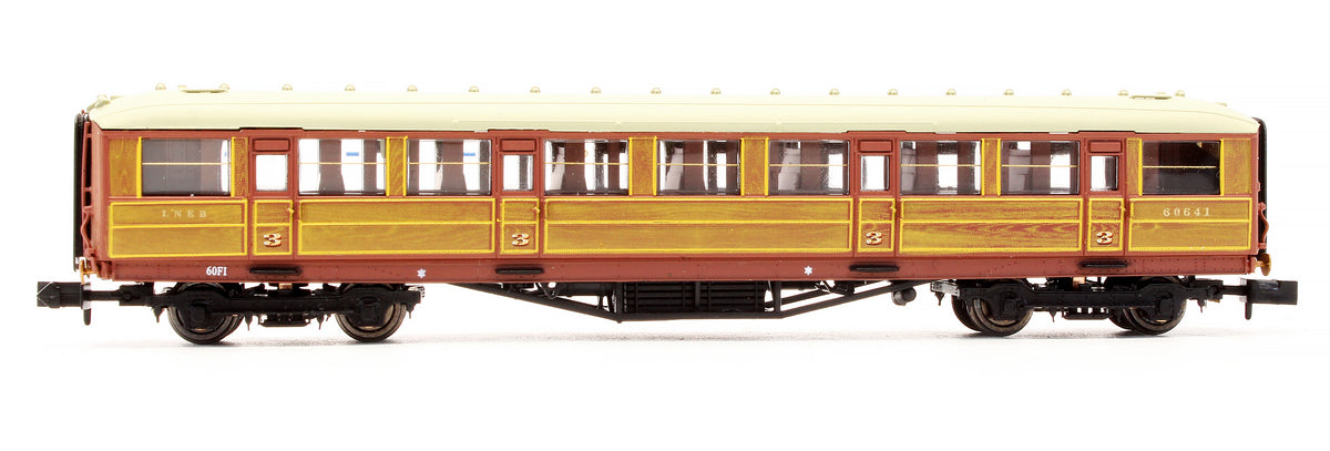 Pre-Owned 2P-011-007 Gresley LNER Teak 3rd Class Coach 60641