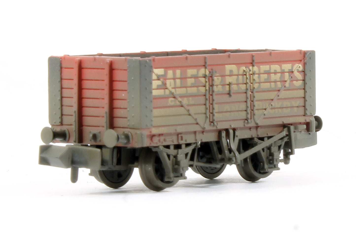 Pre-Owned 7 Plank Wagons Coal Trader Triple Pack (Weathered)