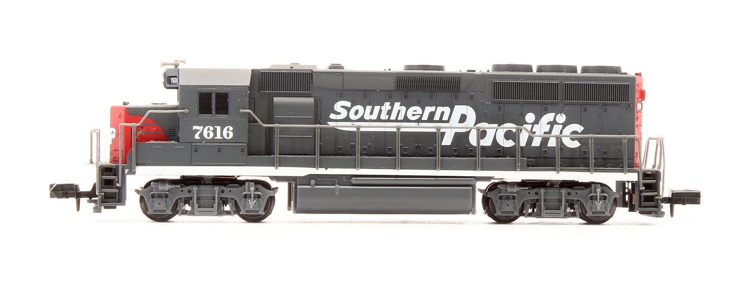 Pre-Owned 48621 GP40-2 Southern Pacific Diesel Locomotive - Road #7616