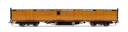 LNER Thompson Full Brake LNER Teak Effect No. E17E