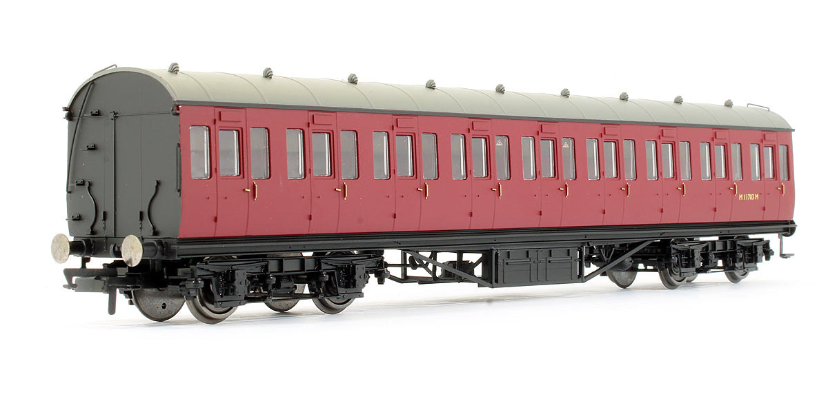 BR (Ex-LMS) Non Corridor Third Class Coach 'M11703M'