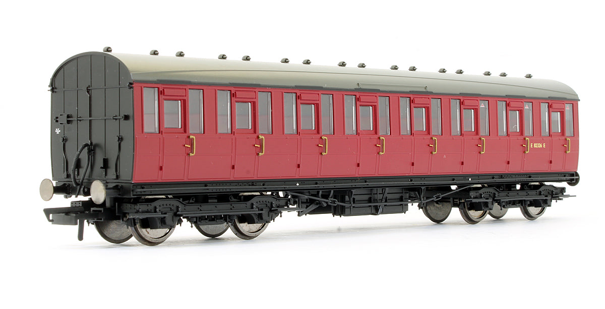 Pre-Owned BR Gresley Suburban 3rd Class Coach 'E82326E'