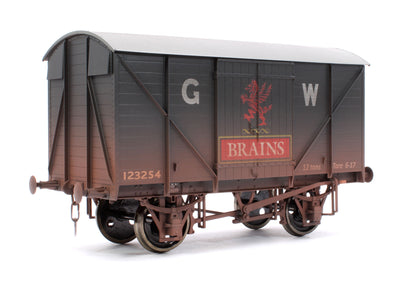 Great Western Standard 12T Van Grey Brains SA - Weathered